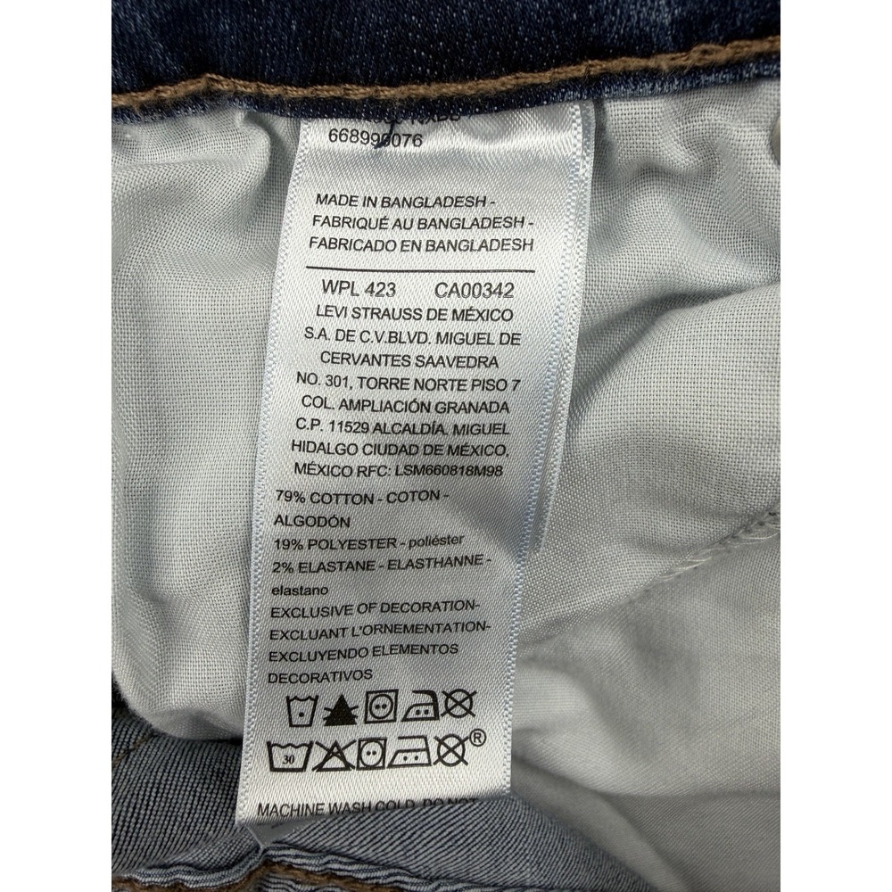 Denizen from Levis Mid-Rise Bootcut Jeans Medium Wash Size 34x32 Measured 36x30 - Picture 7 of 11